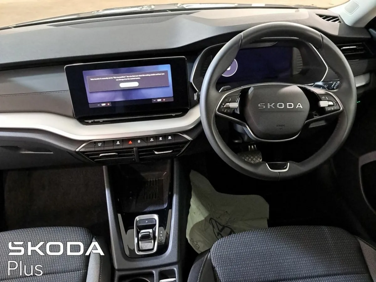 Skoda Octavia Selection 1.5TSI 115HP DSG mHEV - Image 4