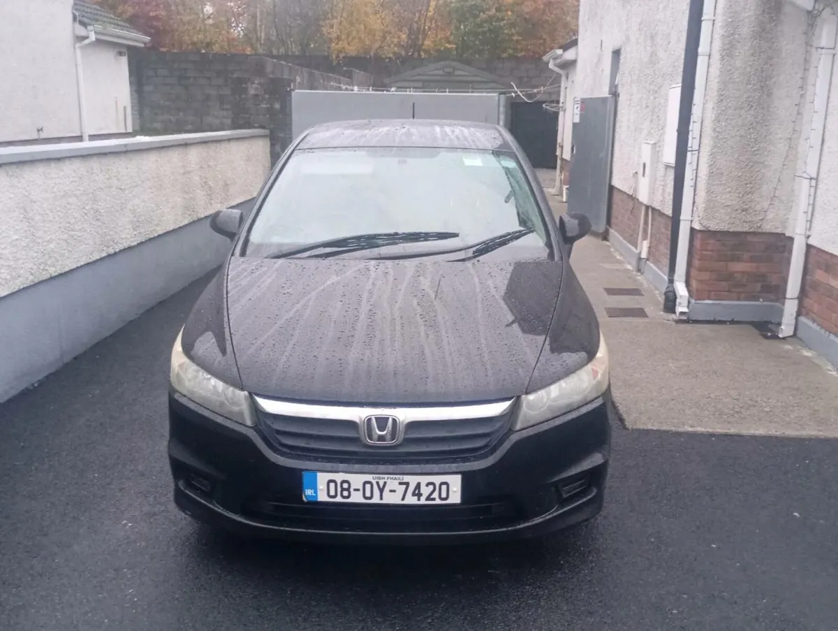 Honda stream auto 7 seater mint NCT &low tax - Image 3