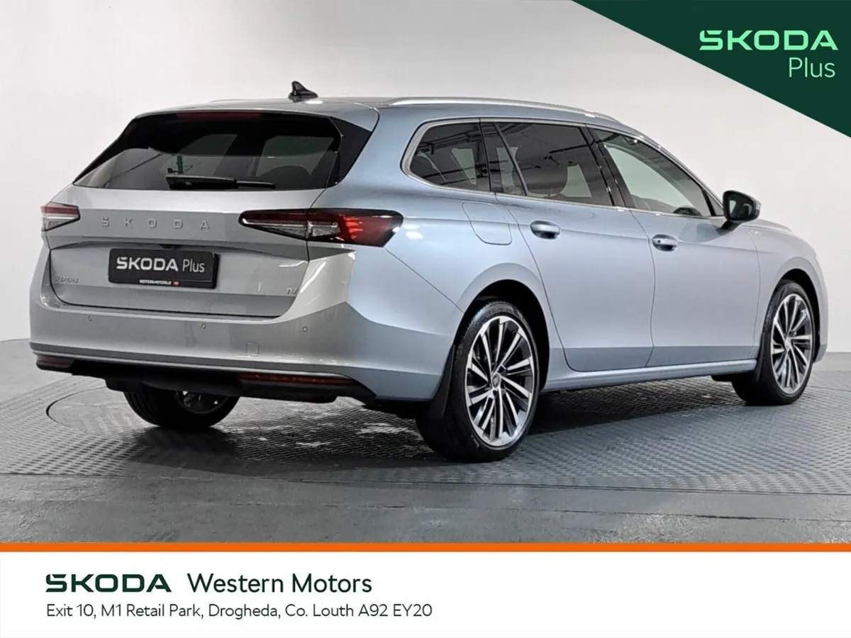 Skoda Superb L&K COMBI 1.5 PHEV TSI 204HP DSG - Image 3