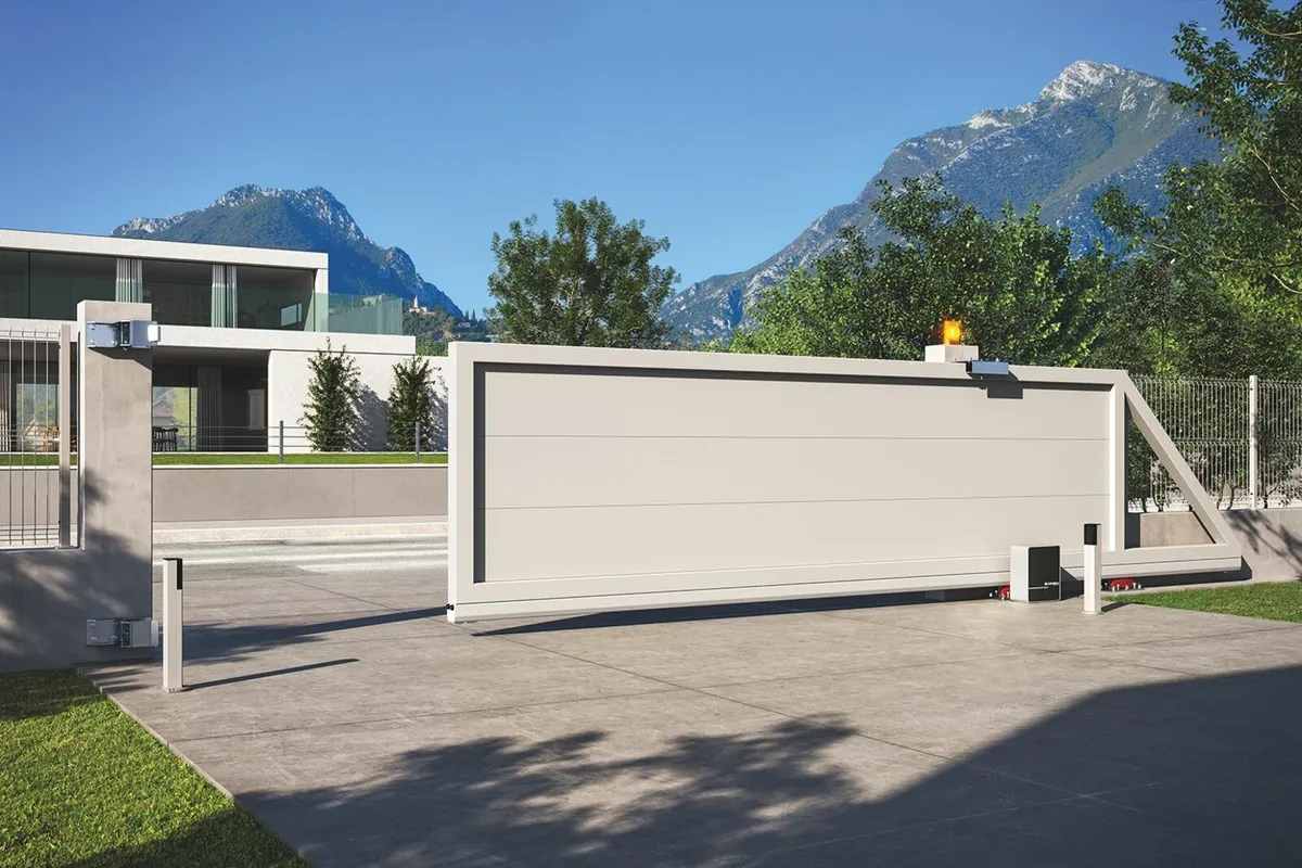 Cantilever Gate Systems Integrator - Image 1