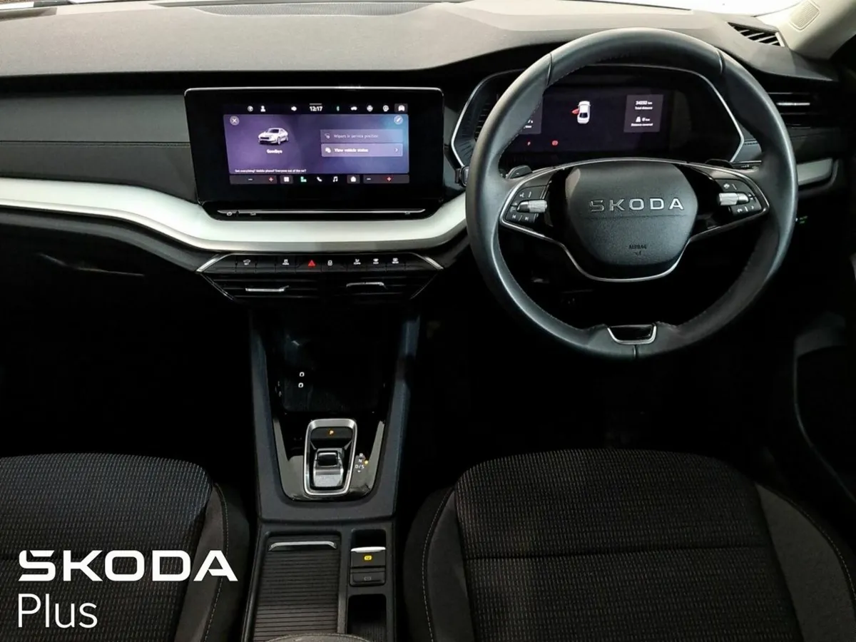 Skoda Octavia Selection 1.5TSI 115HP DSG mHEV - Image 4