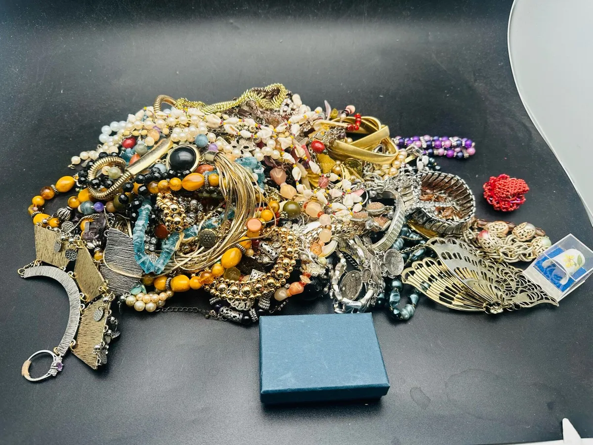 Antique auction 95% No Reserves! - Image 3