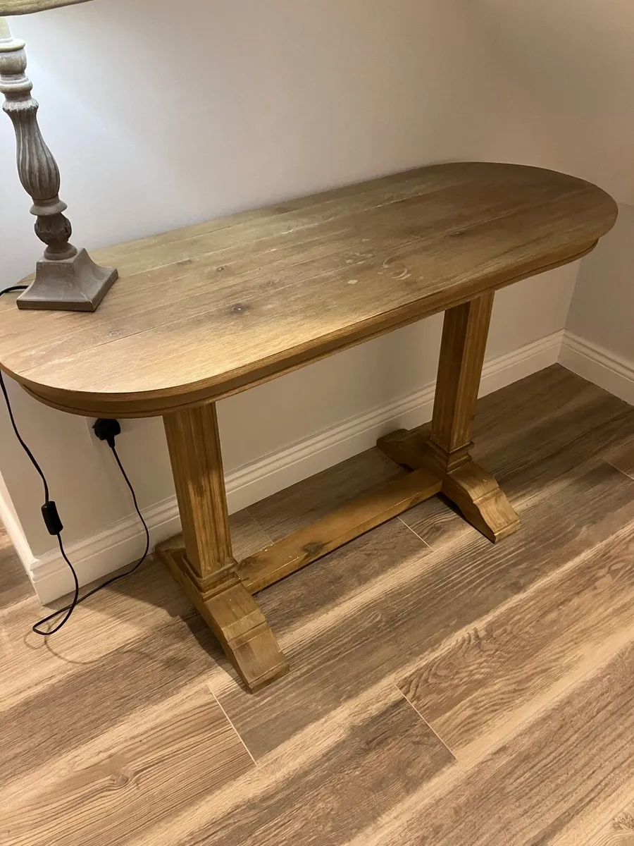 Console Table - Image 1