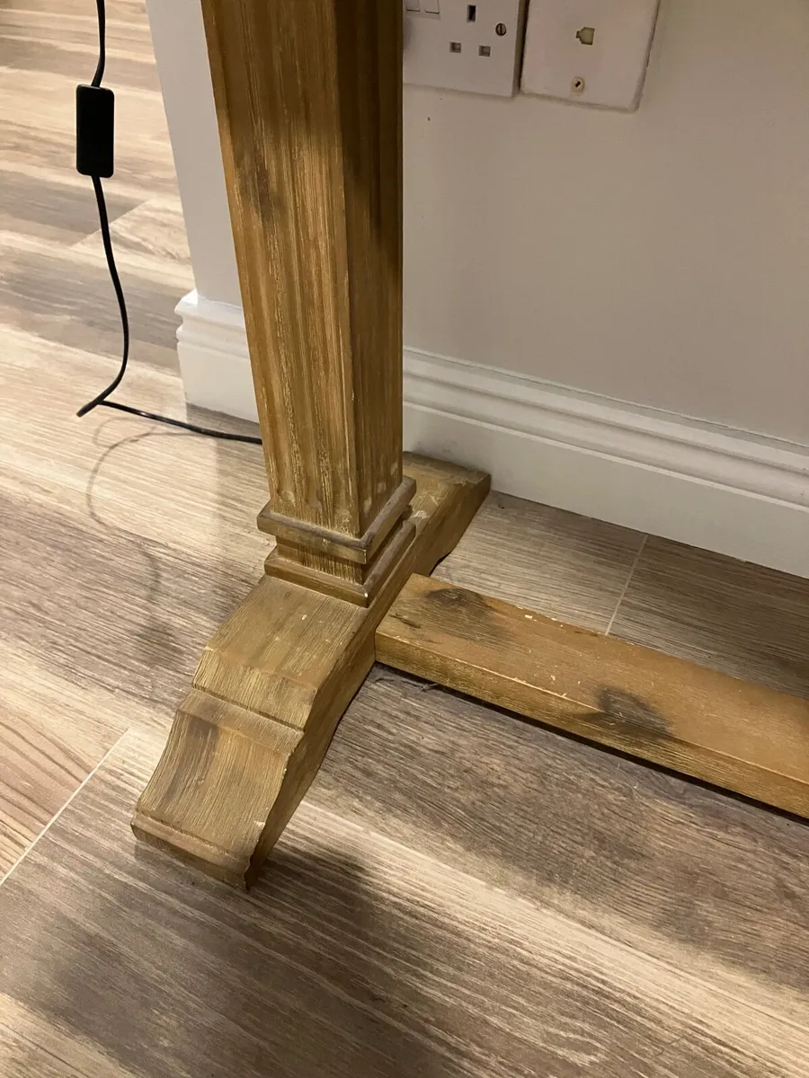 Console Table - Image 3