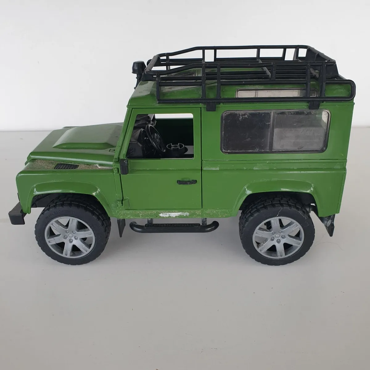 Bruder landrover defenders x 2 - Image 2