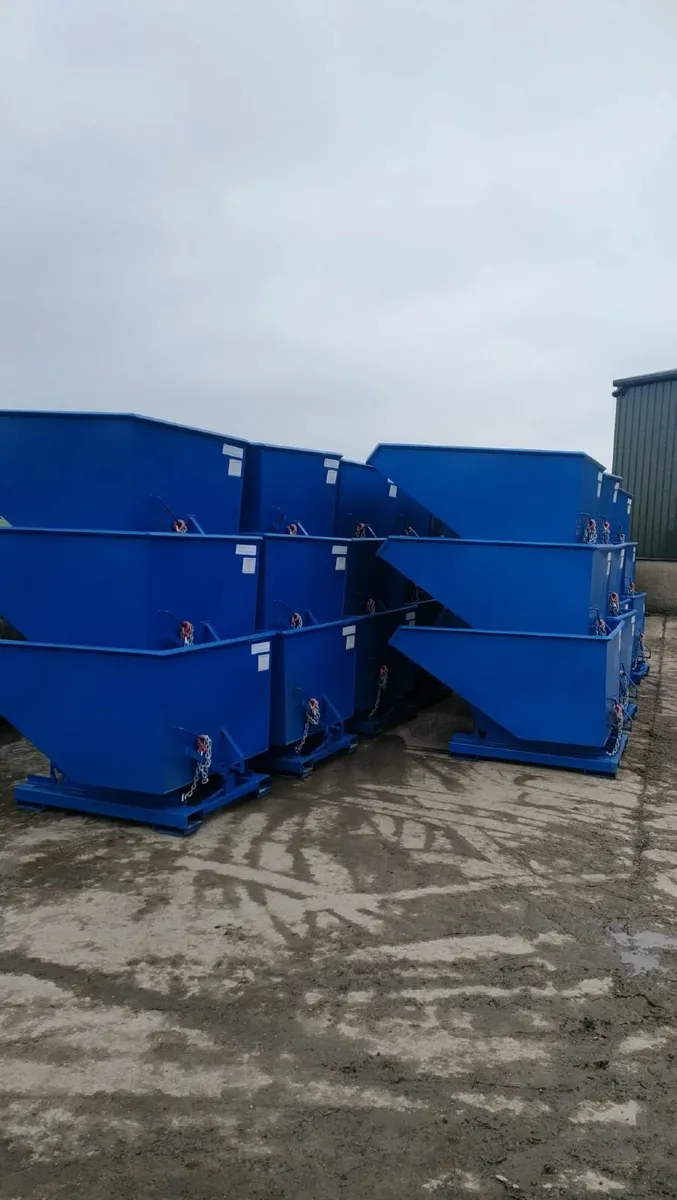 Tipping Skips - Image 2