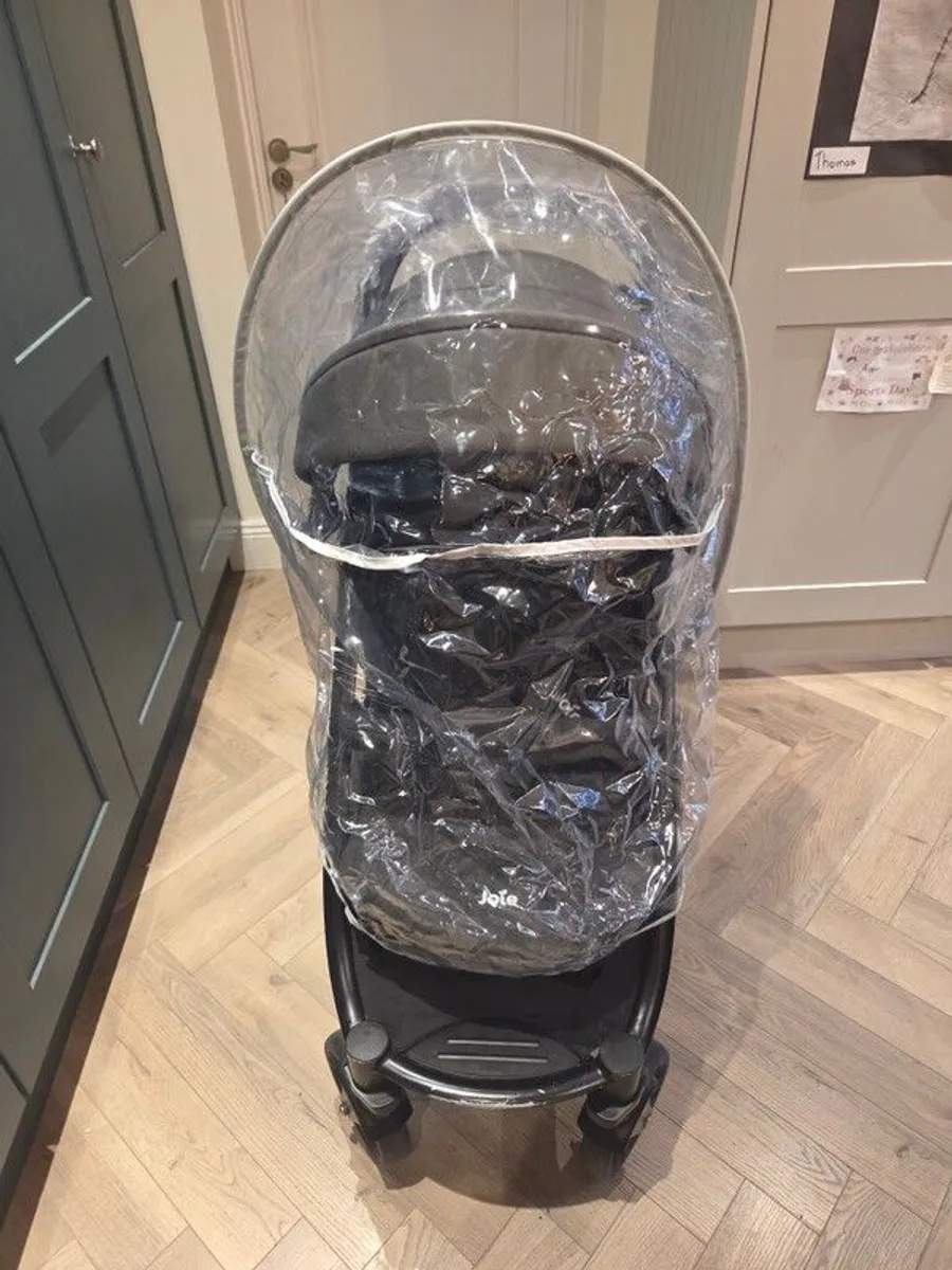 Joie litetrax stroller with rain cover - Image 3