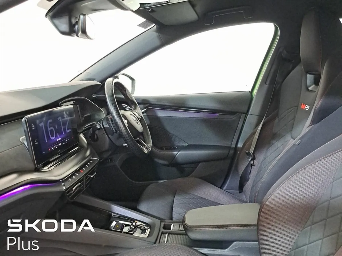 Skoda Octavia OCTAVIA RS 2.0TDI 200HP DSG - Image 4
