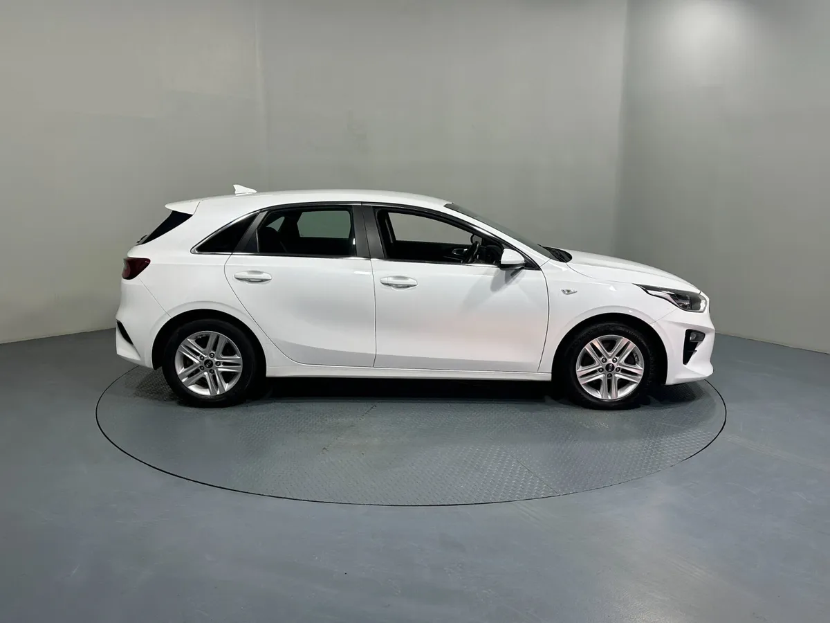 Kia Ceed 2019 - Image 4