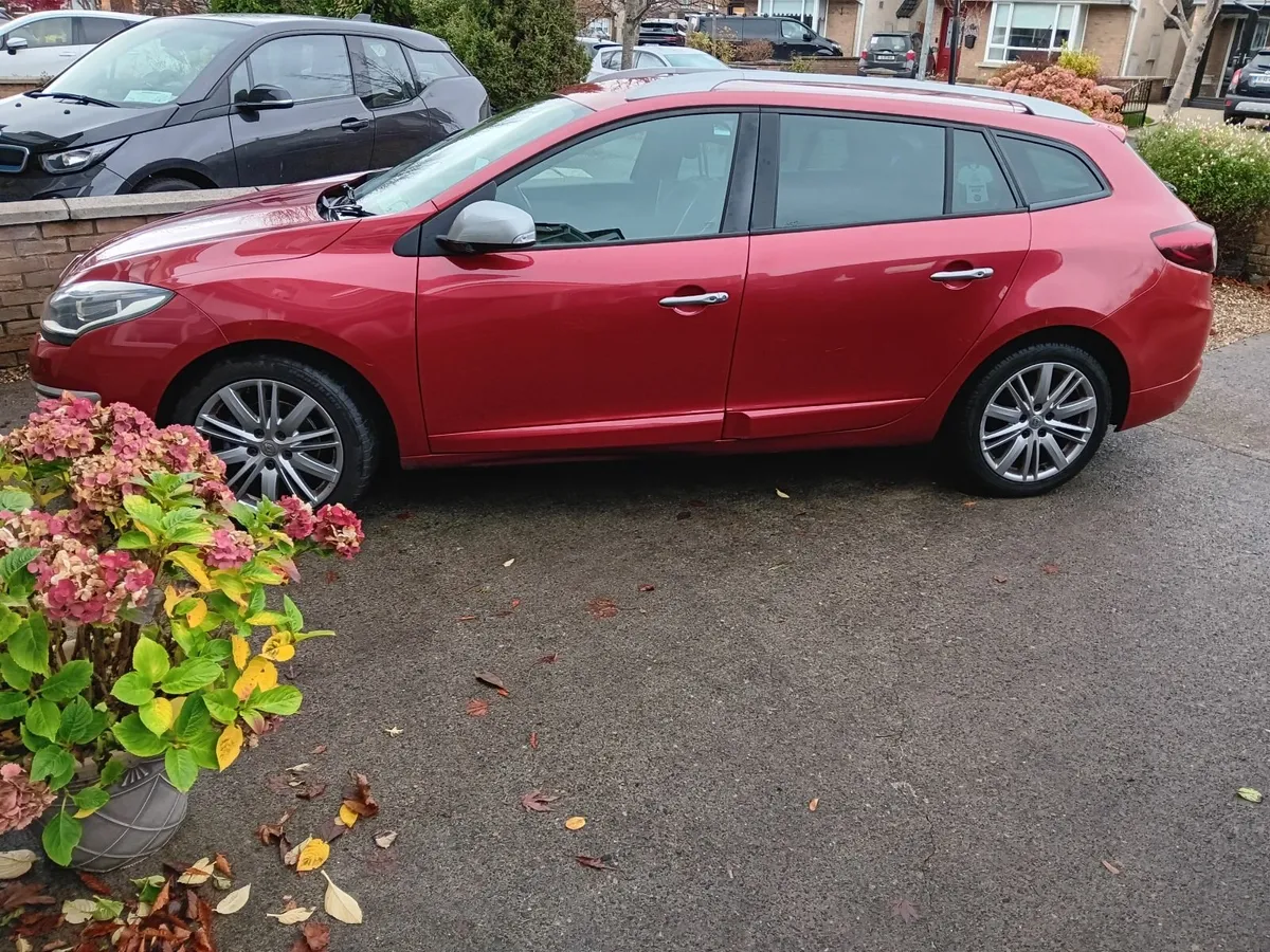 Renault Megane 2015 - Image 2