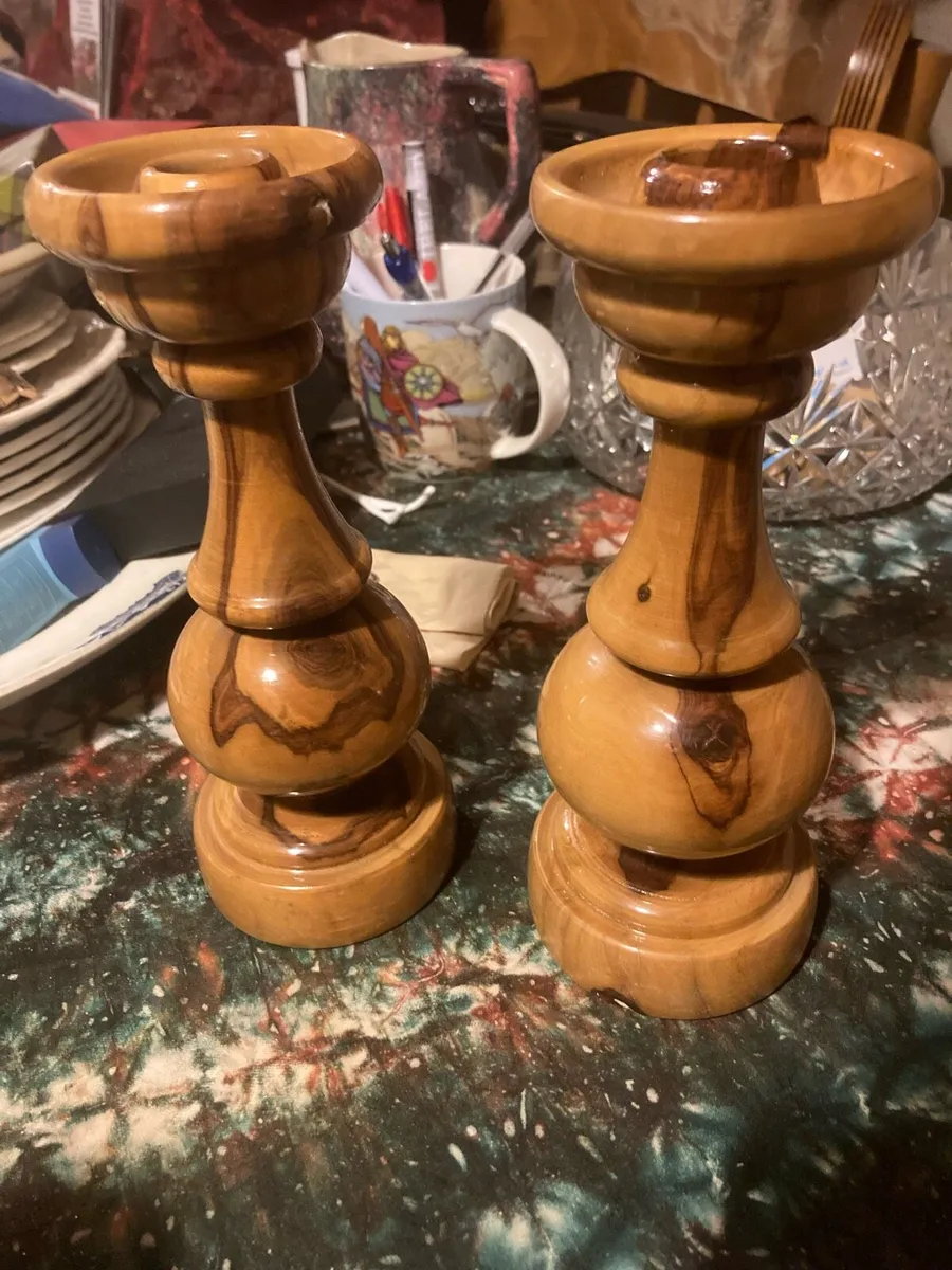 Hand craved wooden candle sticks free postage - Image 2