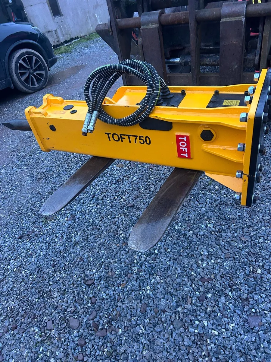 Rock breaker - Image 2