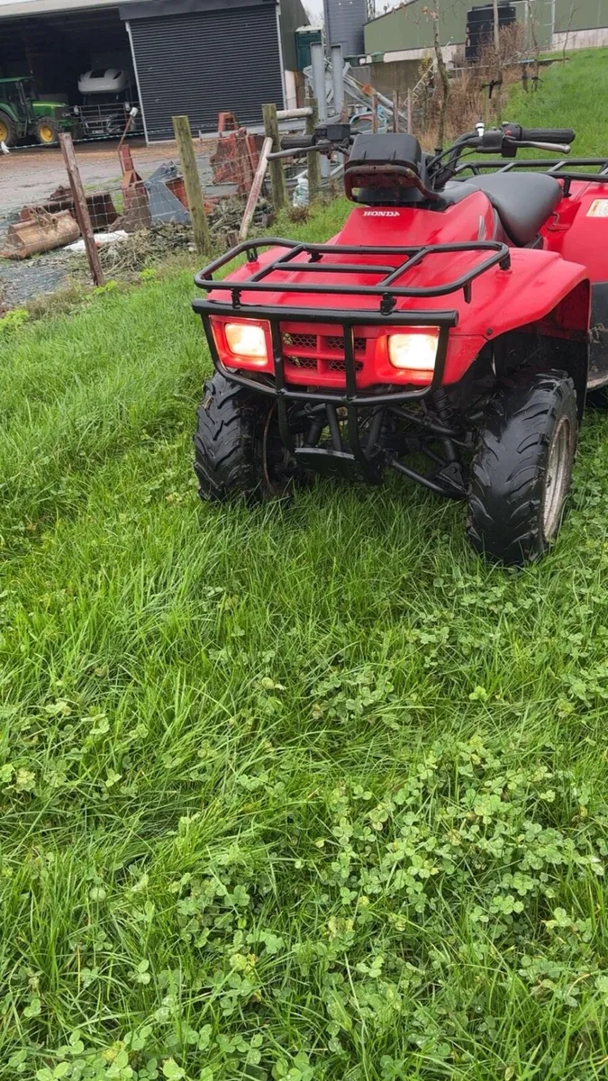 Honda fourtrax trx 250 - Image 4