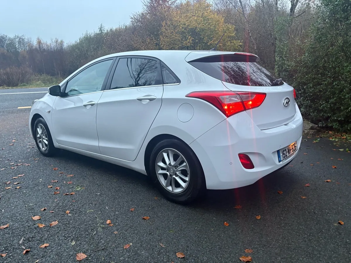 2015 Hyundai i30 - Image 4