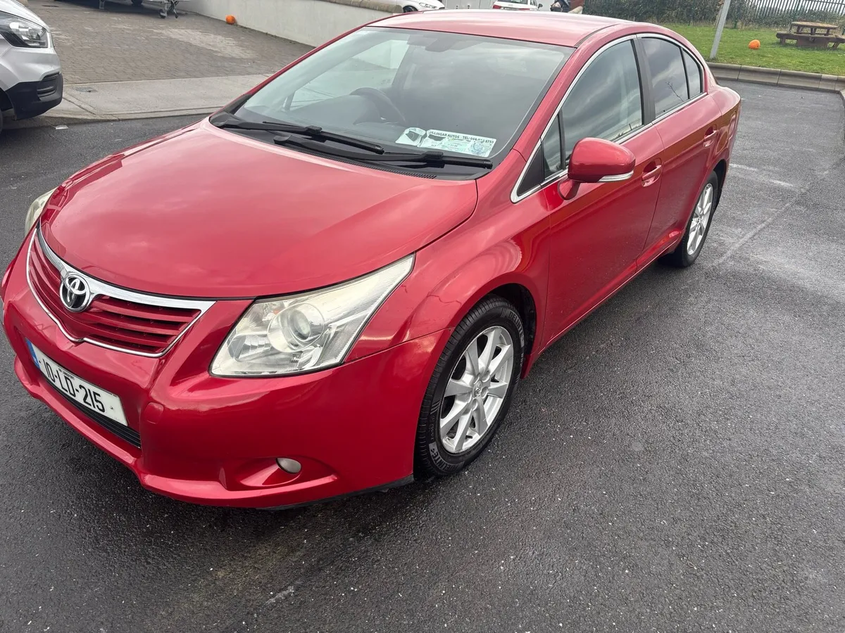 Toyota avencis 1.6 petrol Nct 02/26 tax 12/25 - Image 1