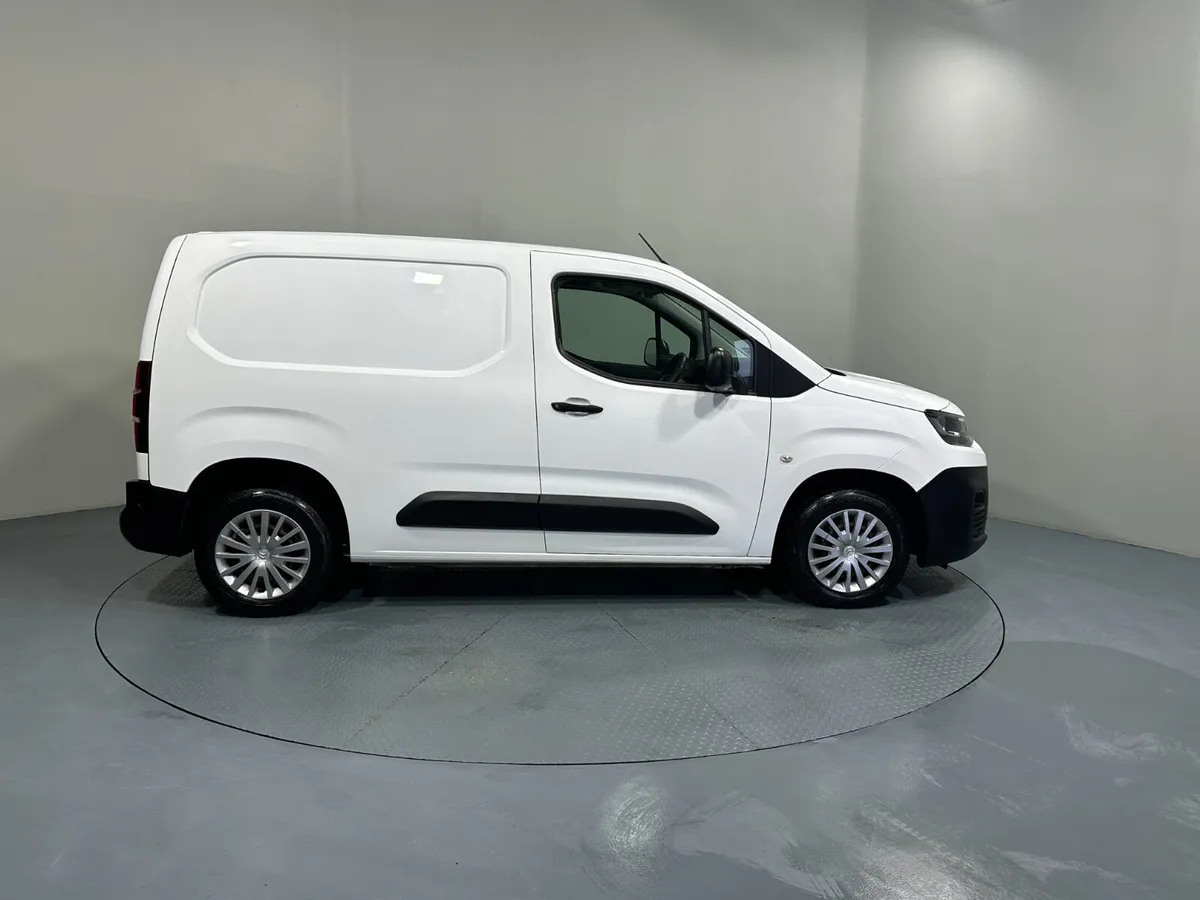 Citroen Berlingo 1.5 Hdi 3 Seater 202 - Image 4