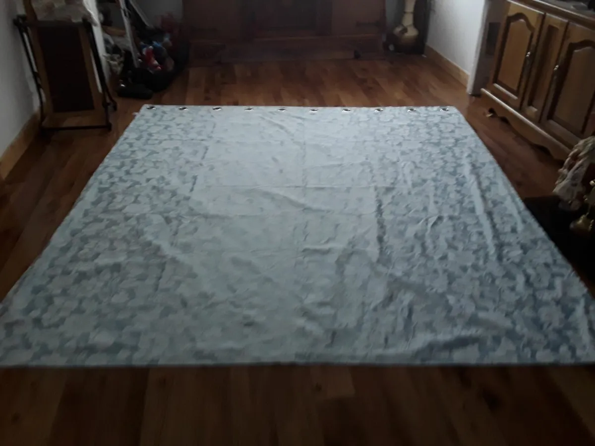 Cream coloured pendant shade - Image 2