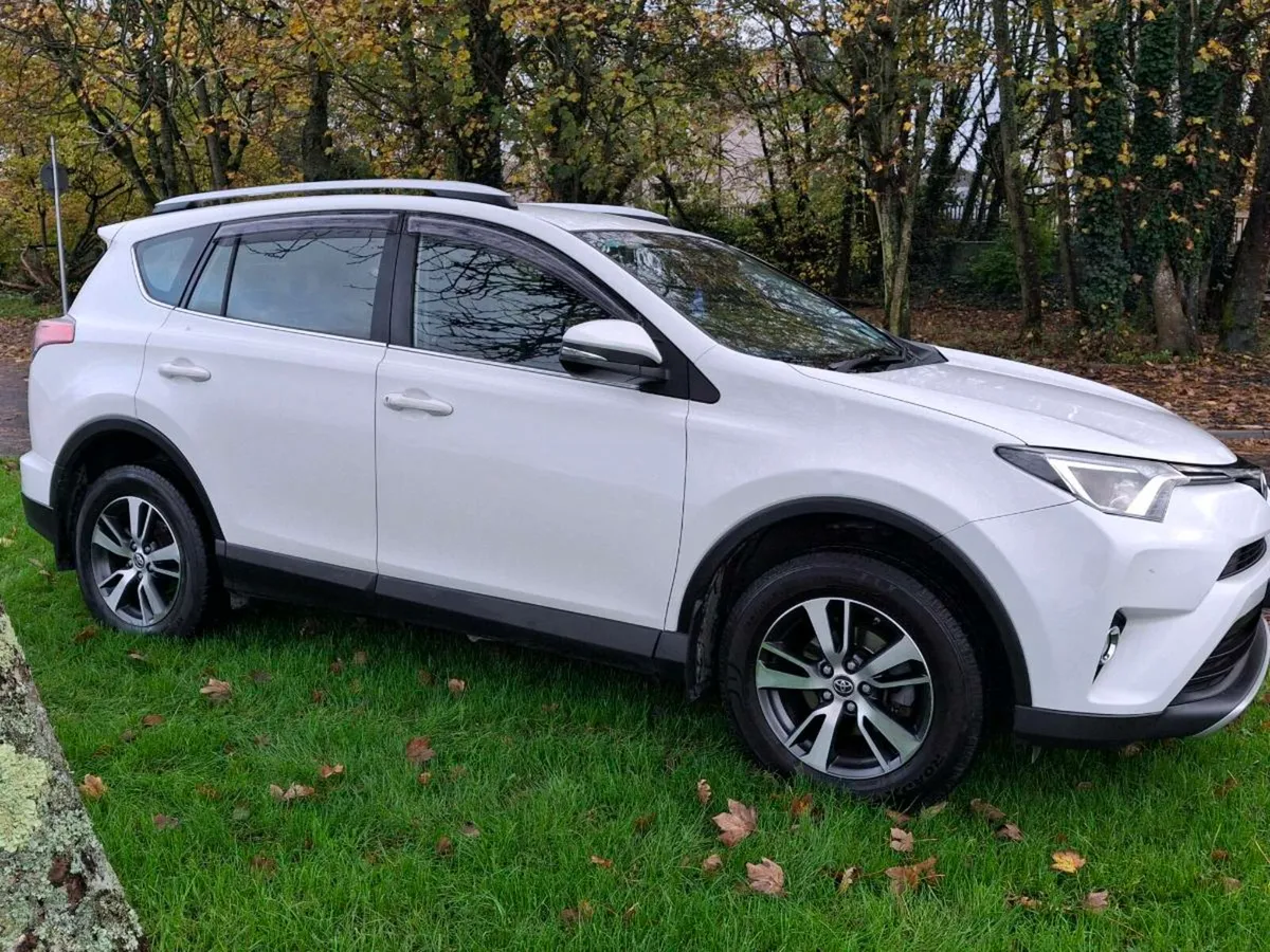 Toyota rav-4 - Image 1