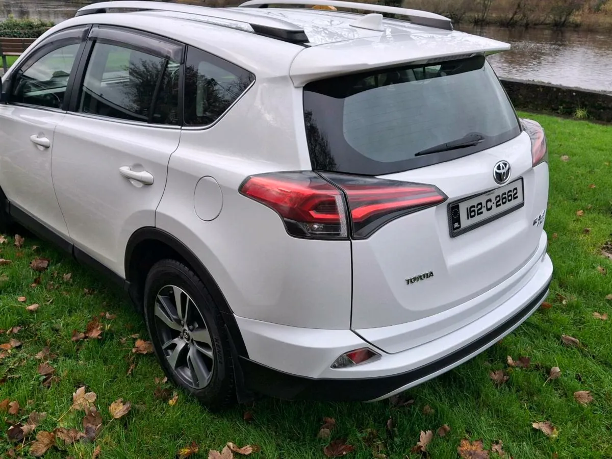 Toyota rav-4 - Image 2
