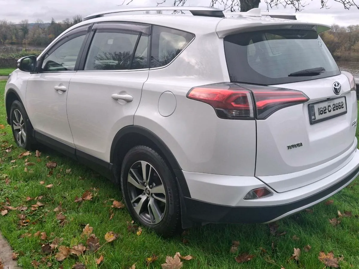 Toyota rav-4 - Image 3