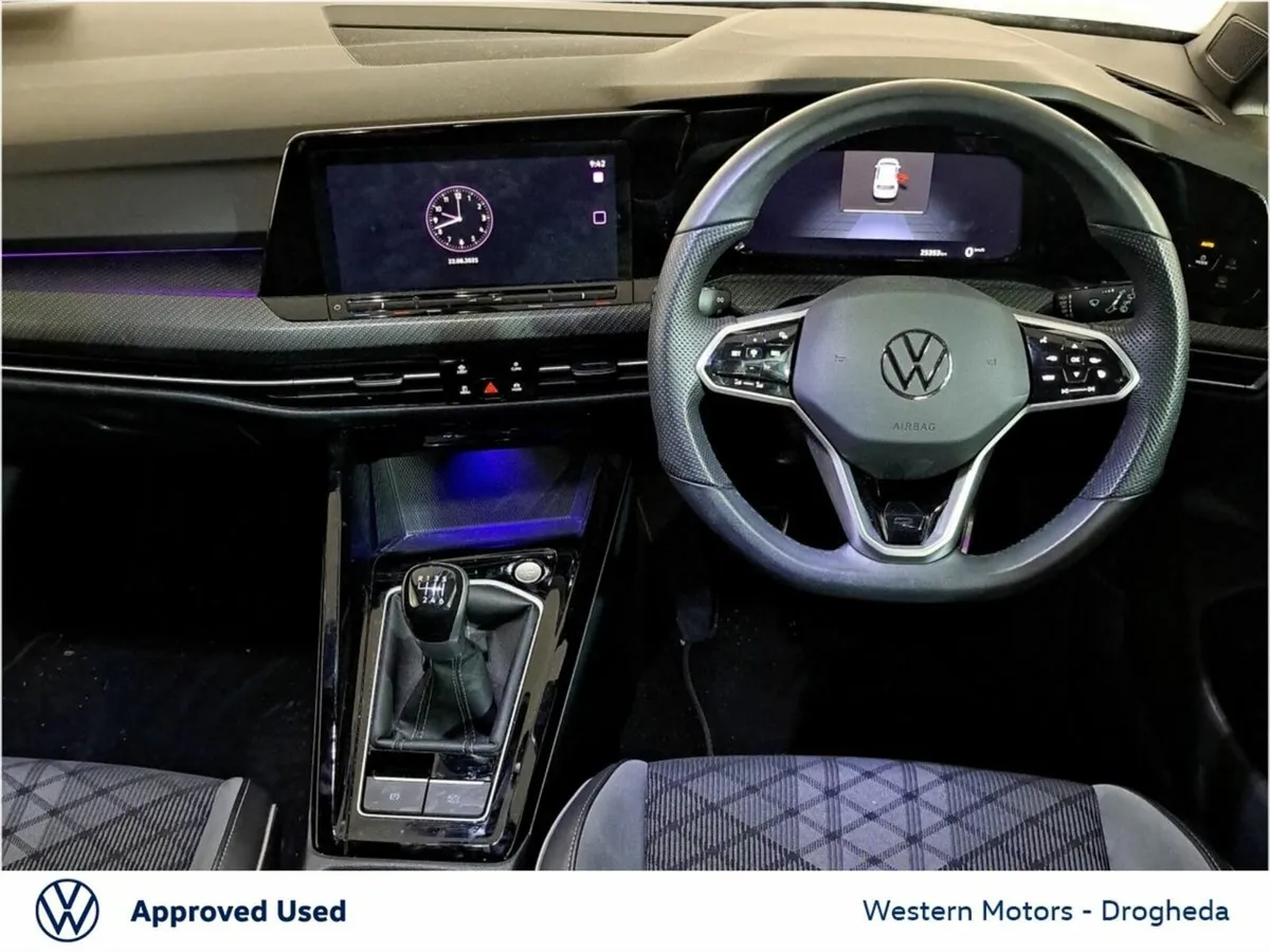 Volkswagen Golf R-Line 1.5 TSI 130HP *WAS €33895 N - Image 4