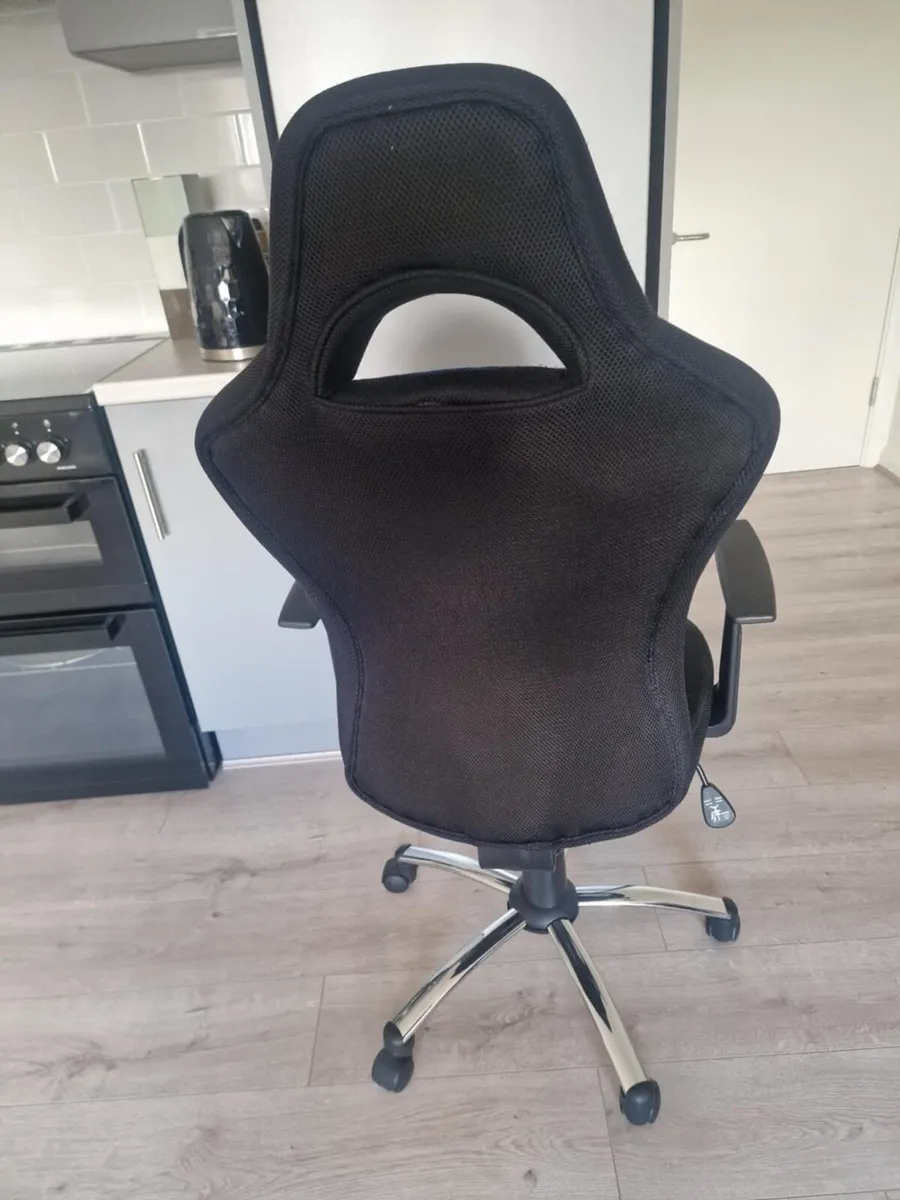 Office chair - Image 2