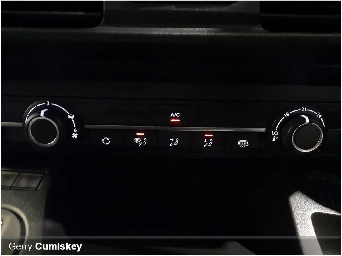 Peugeot Partner PRO Plus 1.5 HDI 100 65 Rear View - Image 4