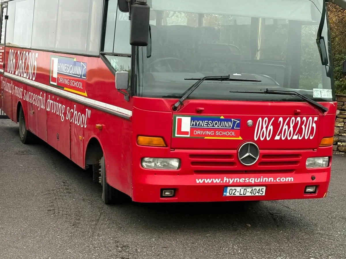 Mercedes-Benz Atego 2002 - Image 1