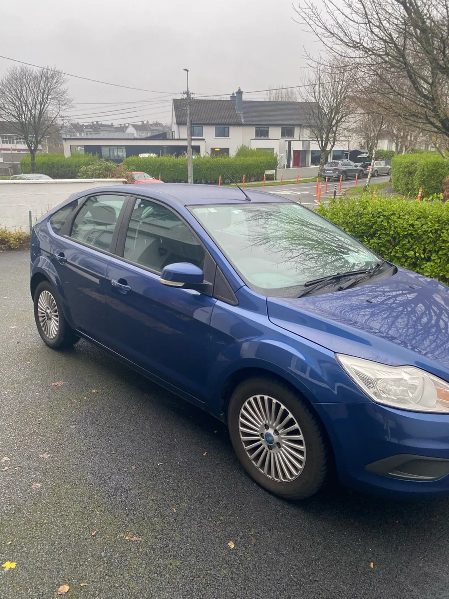 Ford Focus 2010 - Image 3