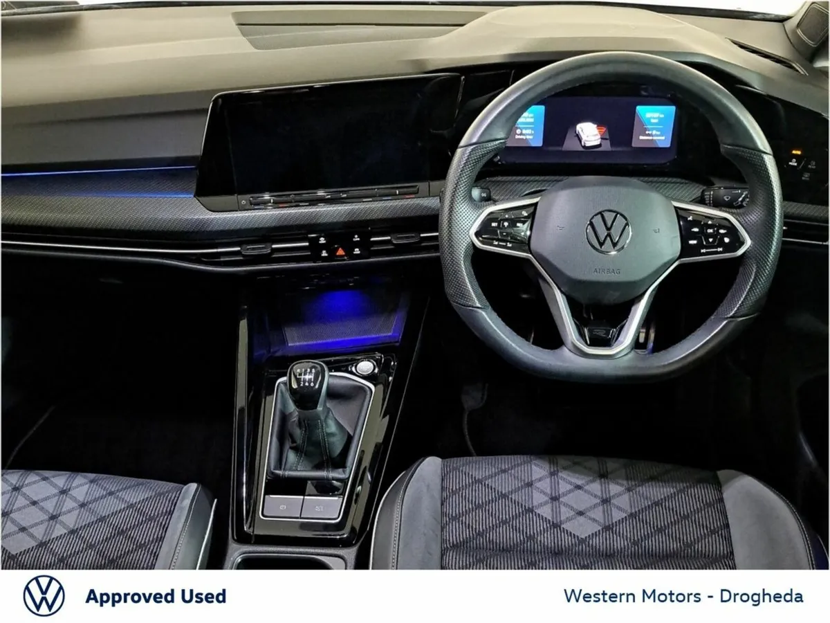 Volkswagen Golf R-Line 1.5 TSI 130HP *WAS €35895 N - Image 4
