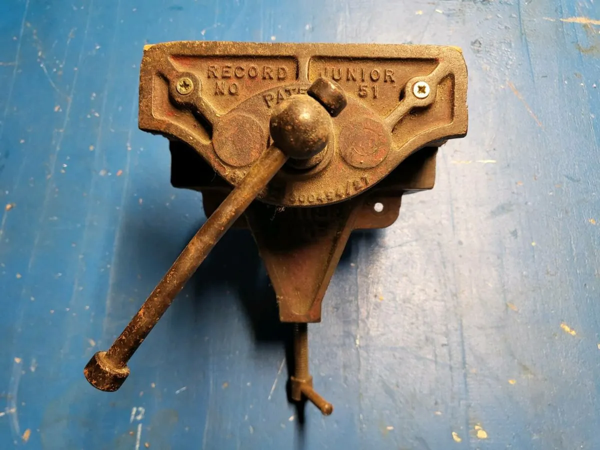 Tools (Vice) - Image 1