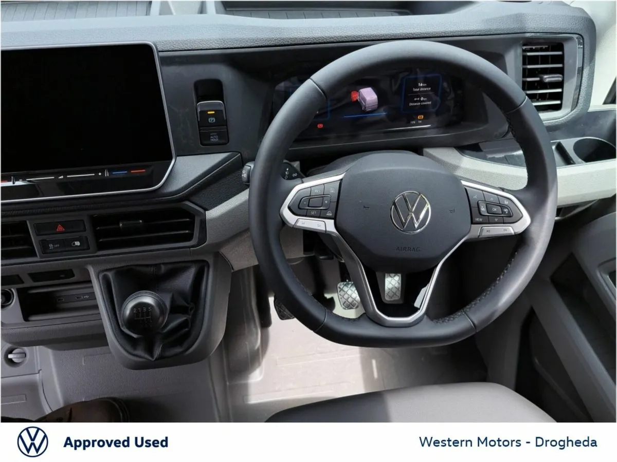 Volkswagen Crafter Highline 35 LWB 177BHP - Image 2