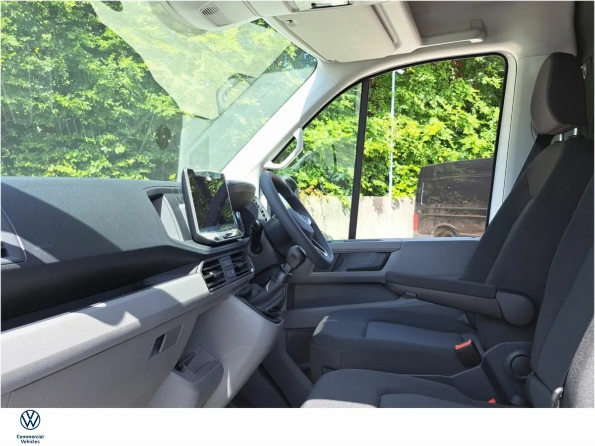 Volkswagen Crafter 2.0tdi Trendline 140bhp LWB 3.5 - Image 4