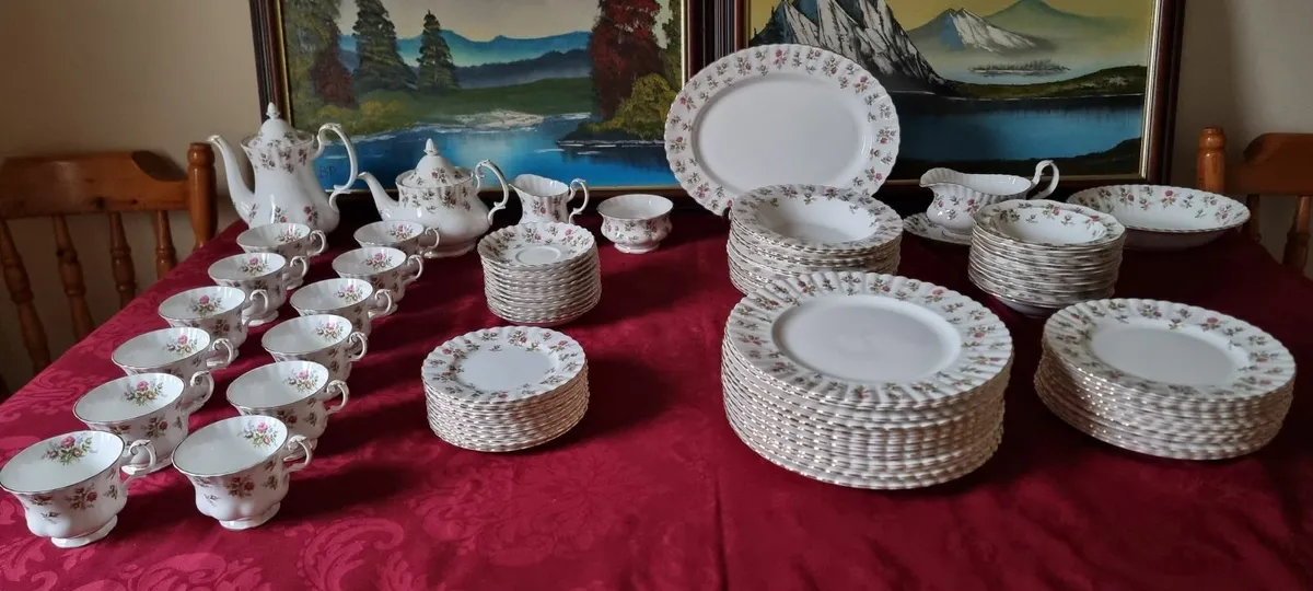92Pc. Royal Albert Winsome Dinner, Coffee &Tea Set - Image 2