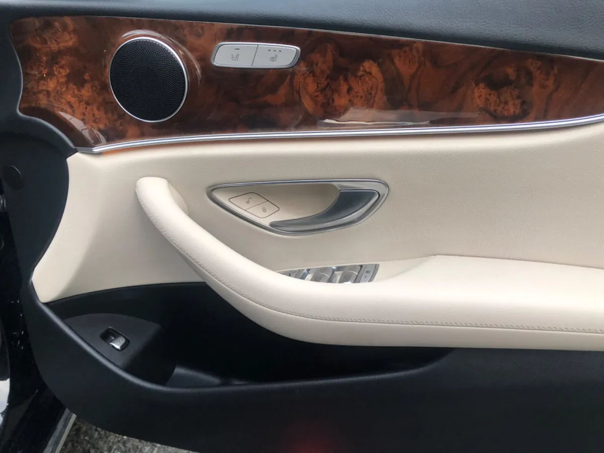 2016 MERCEDES E220 AVANTGARDE IVORY LTHR - Image 4