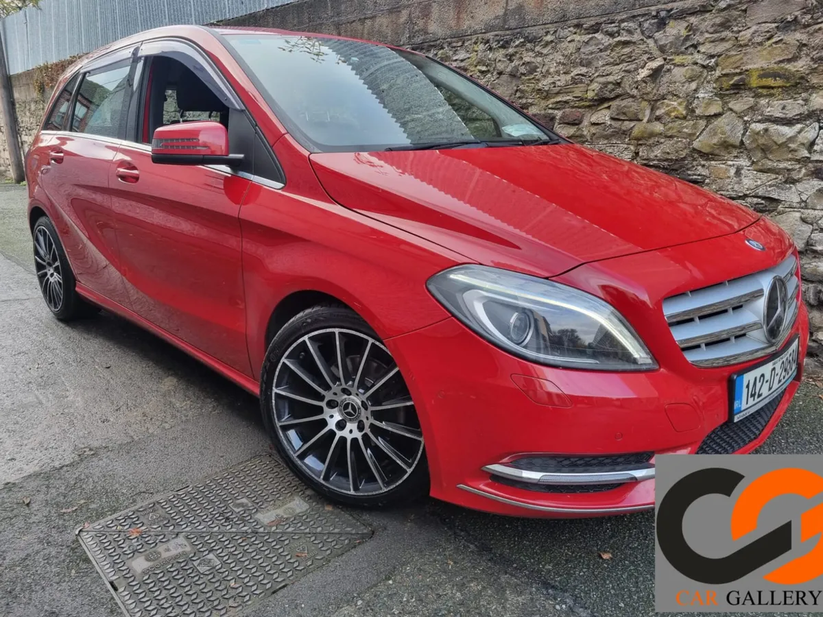 Mercedes-Benz B-Class  Auto 2014 - Image 1