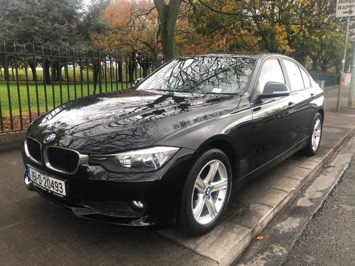 2015 BMW 318D AUTO IVORY LTHR LOW KMS - Image 2