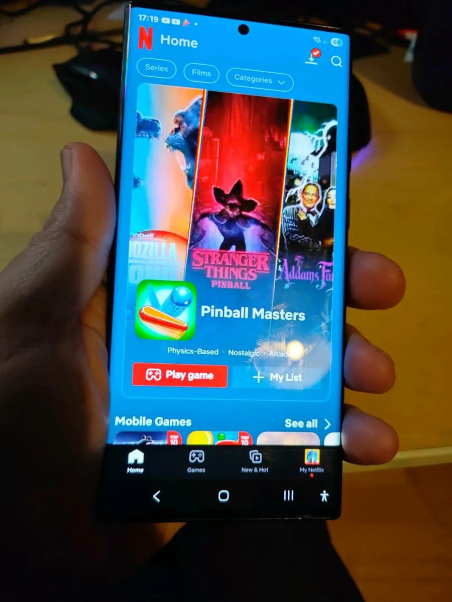 Samsung Galaxy S22 Ultra 256GB - Image 3