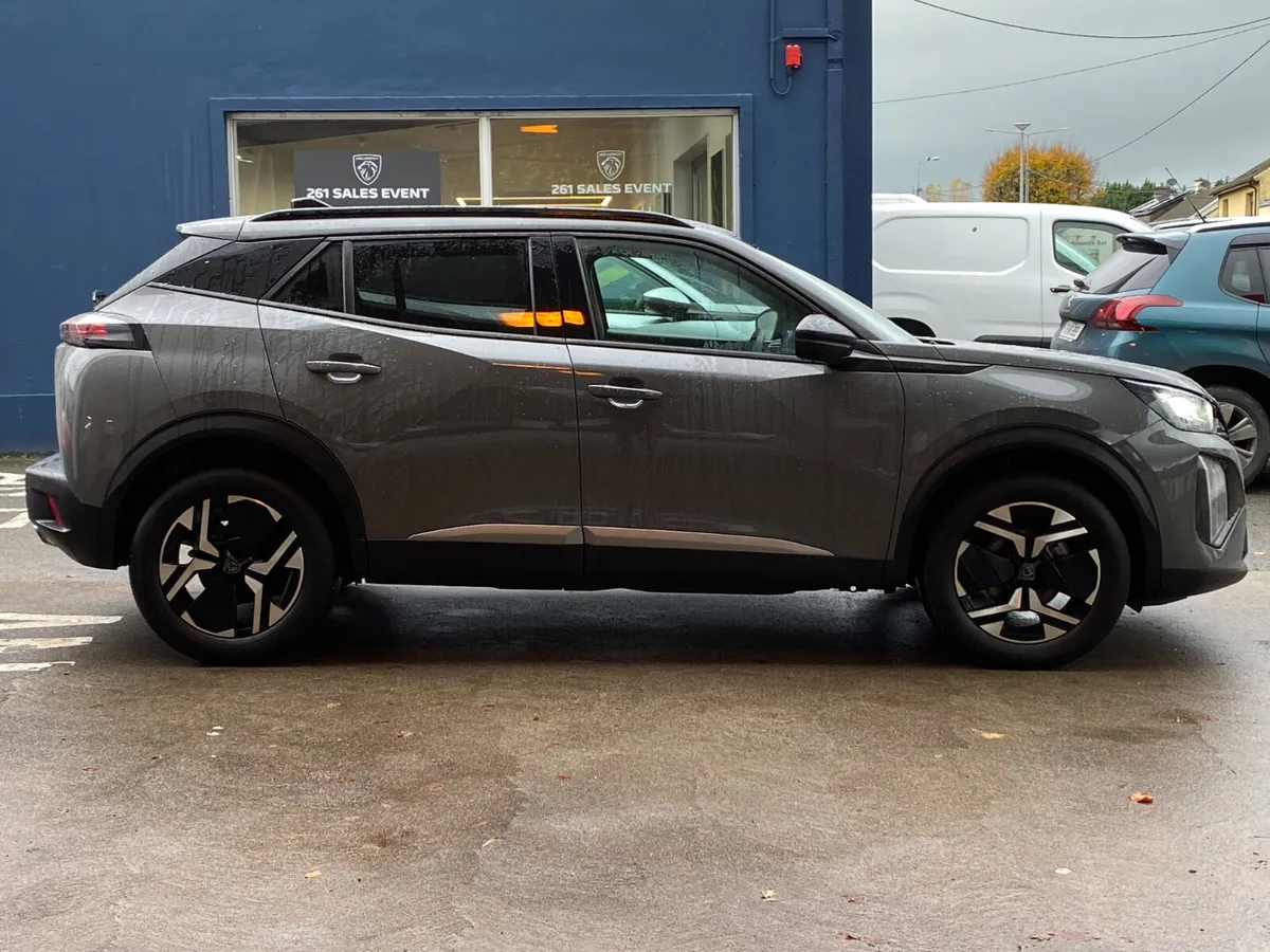 Peugeot 2008 1.2 Puretech 130bhp Allure - Image 2