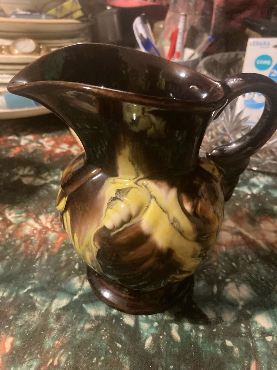 Pair 1950s western German pottery jugs - Image 2