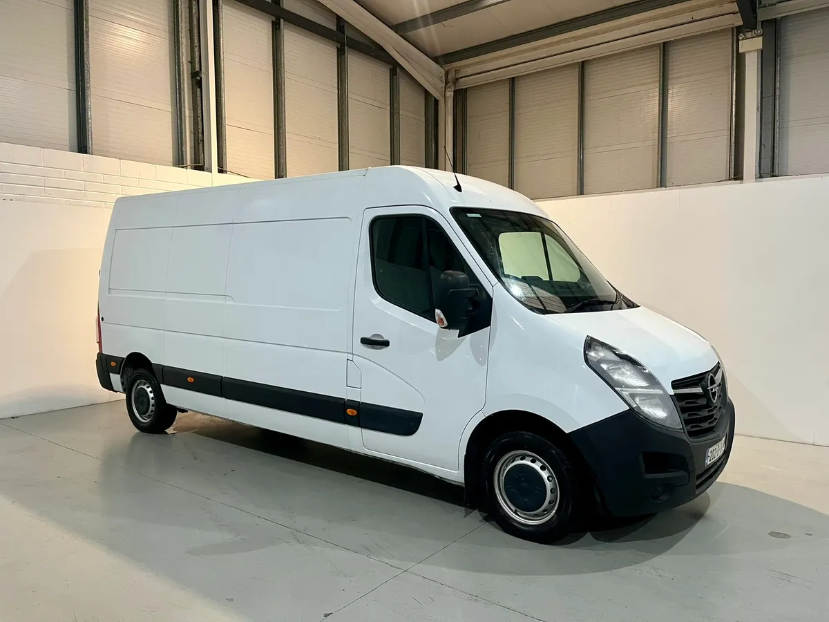 Opel Movano low Km - Image 1