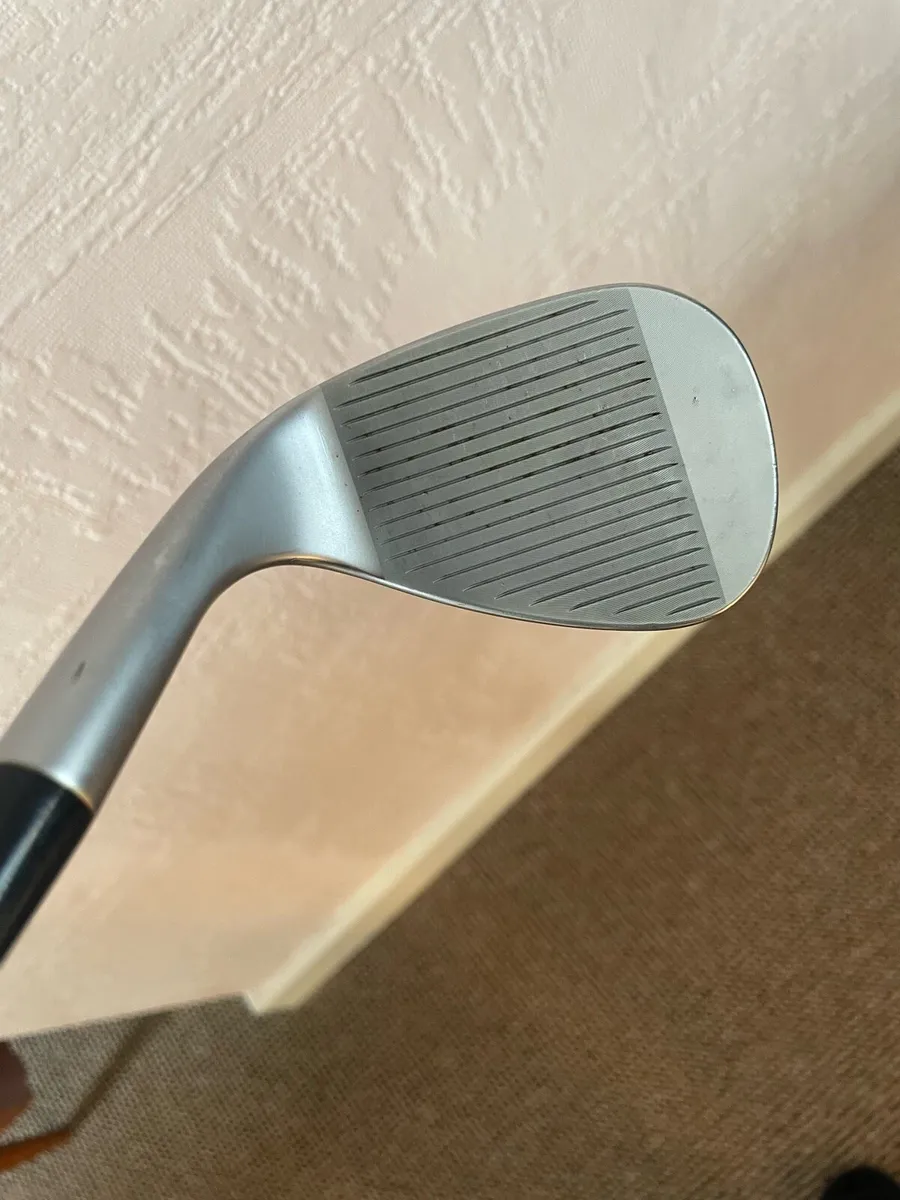 Ping glide 4.0 sand wedge + 1 inch - Image 2