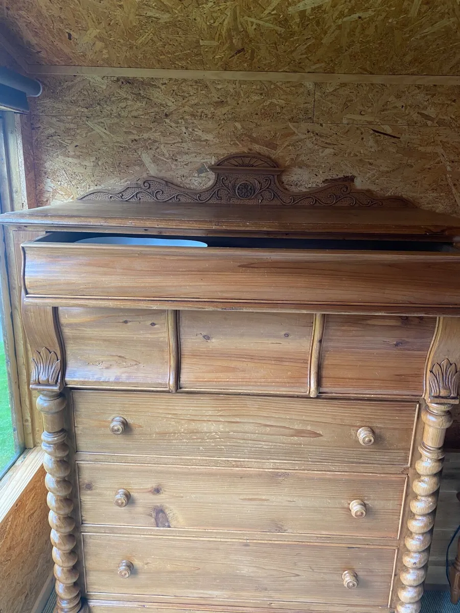 Scottish pine drawer unit - Image 4