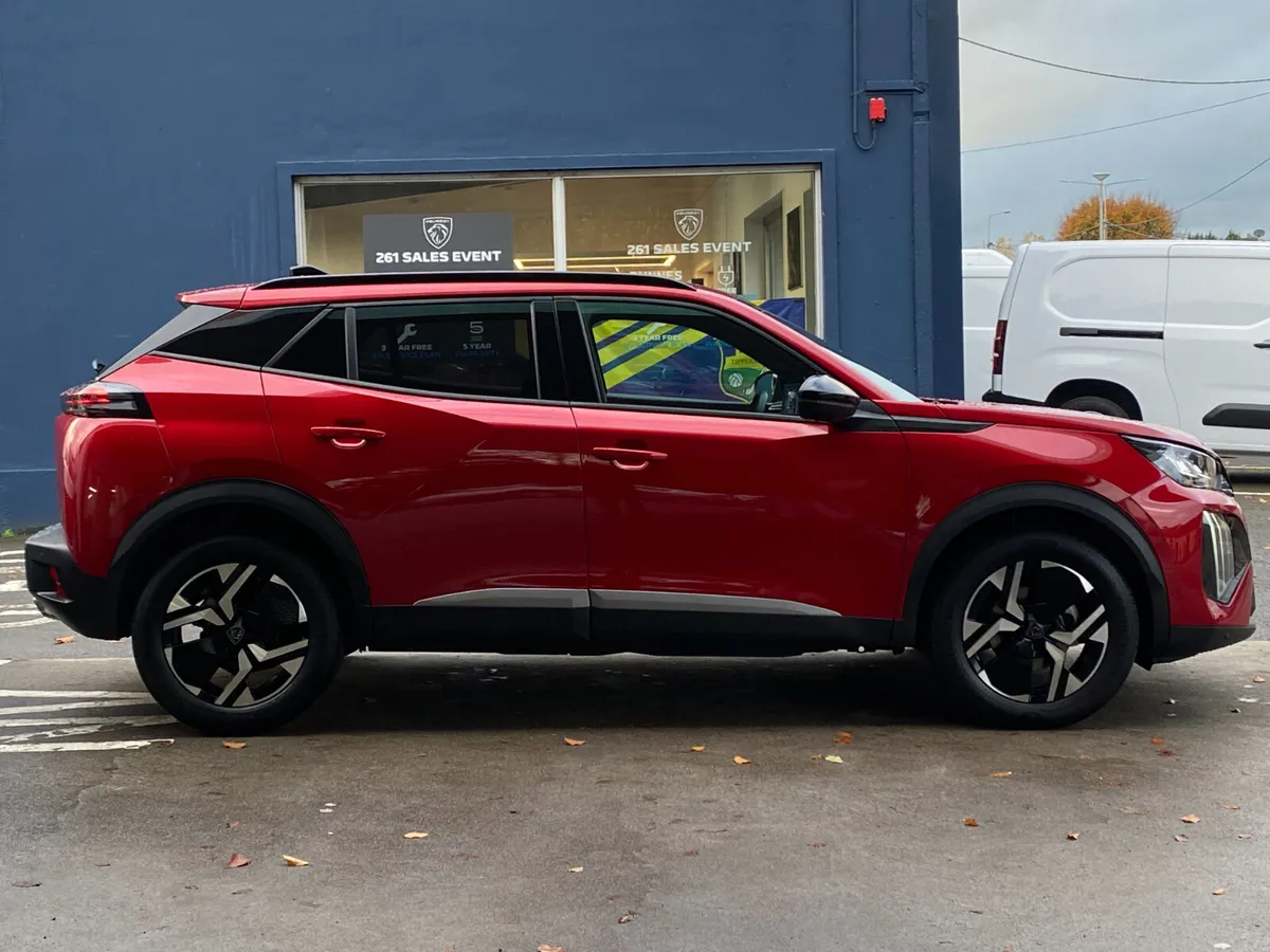 Peugeot 2008 1.2 Puretech 130bhp Allure - Image 2