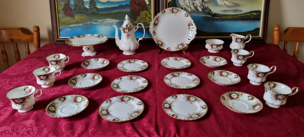 23 Pc. Royal Albert Celebration Bone China Tea Set - Image 3