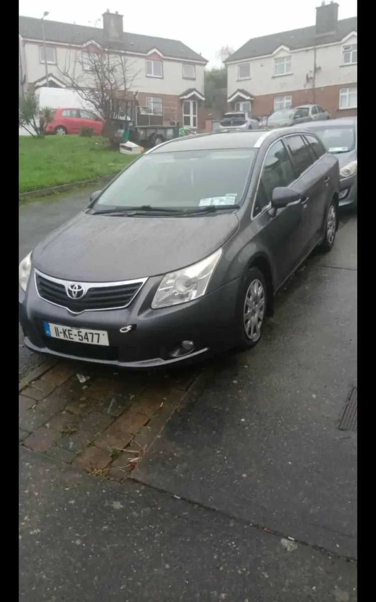 2011 Toyota Avensis Estate injector problem €950 - Image 4