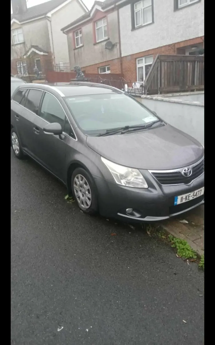 2011 Toyota Avensis Estate injector problem €950 - Image 1