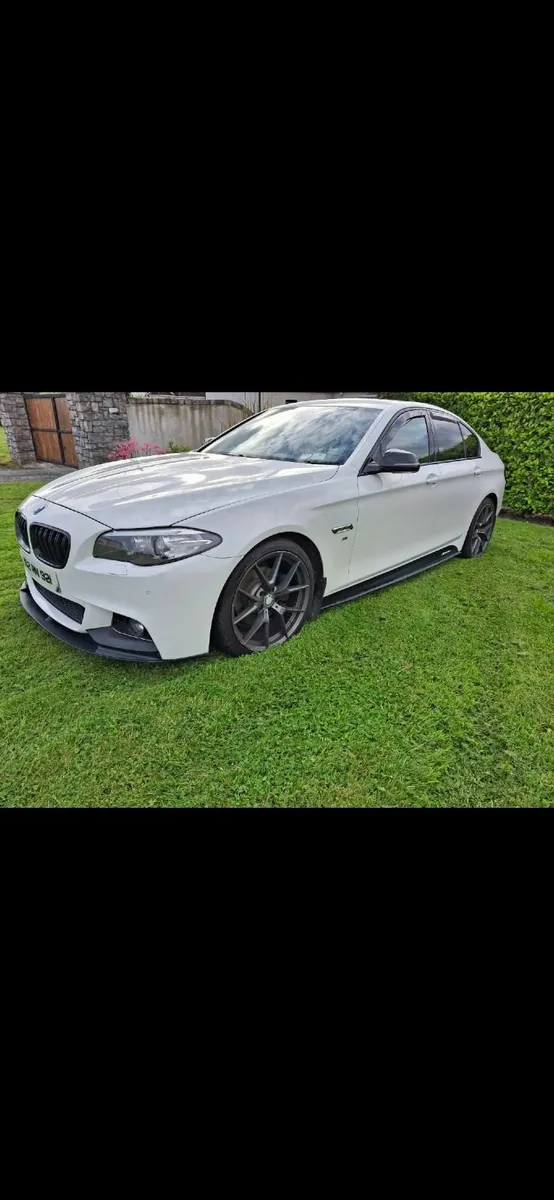BMW 5-Series 2015 - Image 3