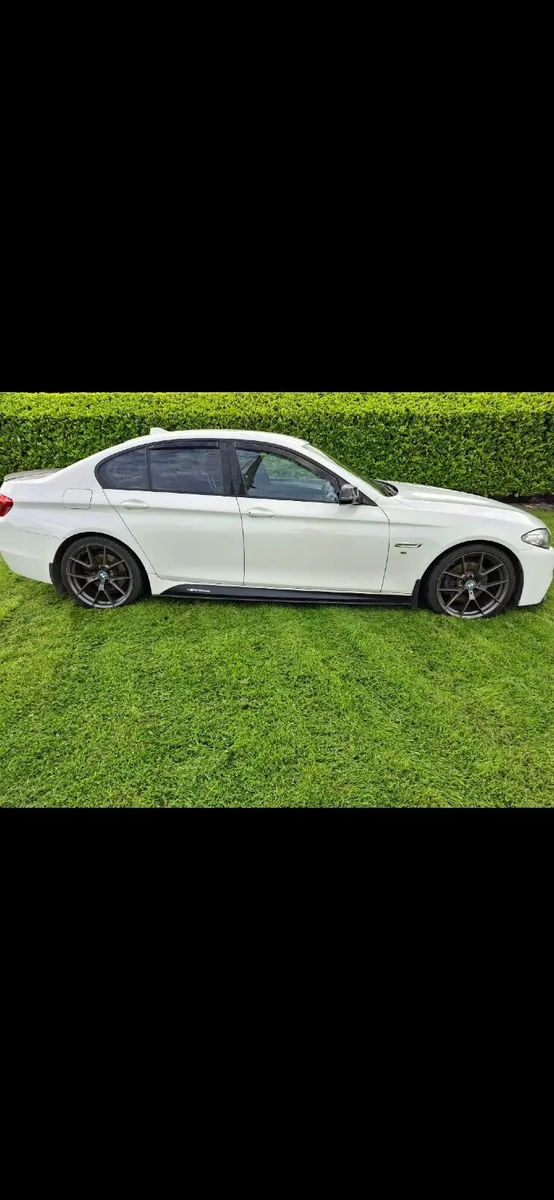 BMW 5-Series 2015 - Image 4