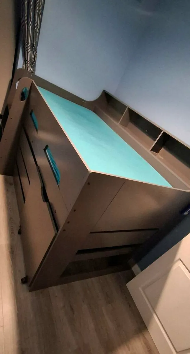 Bed with desk and drawers - Image 4